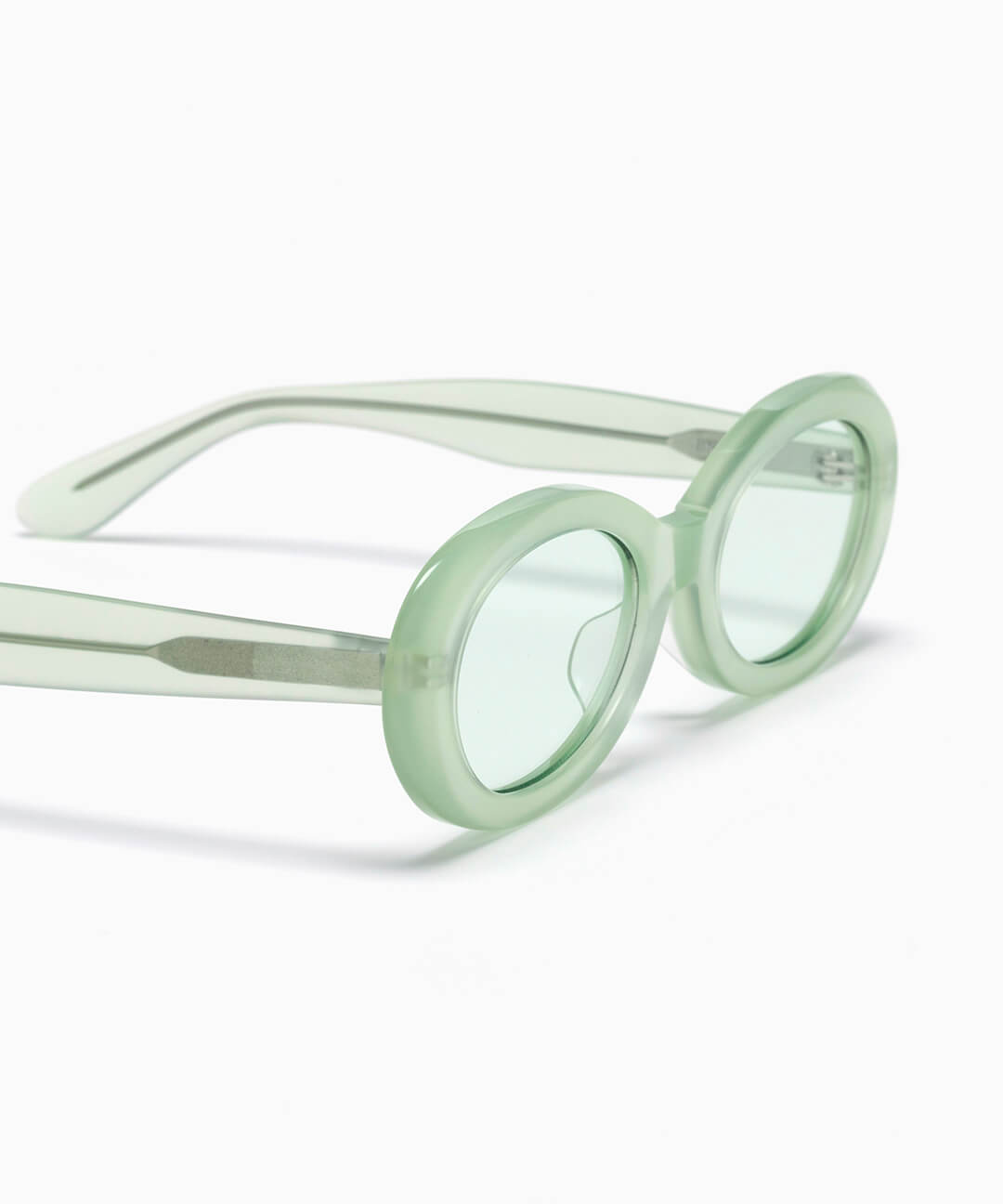COLLECTION SUNGLASSES / OVAL